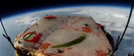 r-PIZZA-SPACE-large570 Pizza launched into space