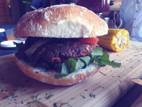 543868_196651660475314_1657330264_n