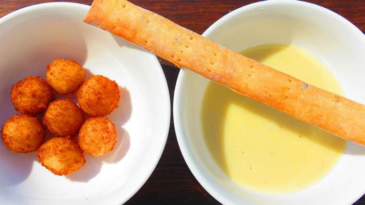 529172_603227579706415_243437951_n